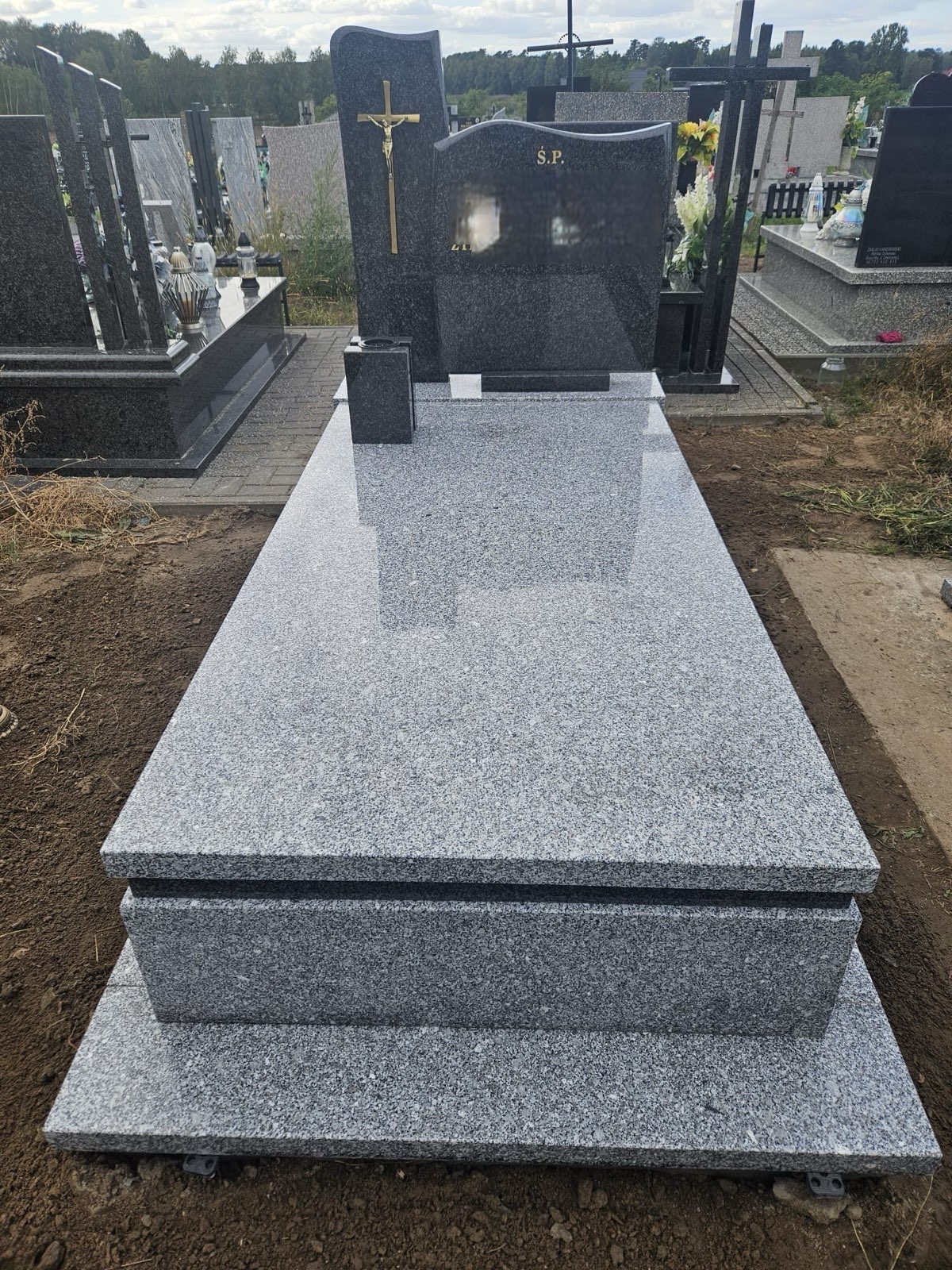 Nagrobki - 721488ca 1e37 49e7 a90a 14838baa3a60 